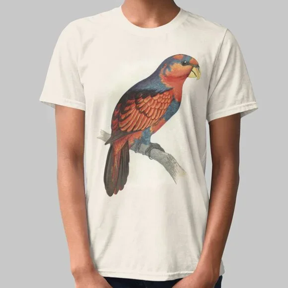 Red and Blue Lory Vintage Parrot Print Short Sleeve Graphic Tee T-shirt S M L XL - Picture 1 of 5